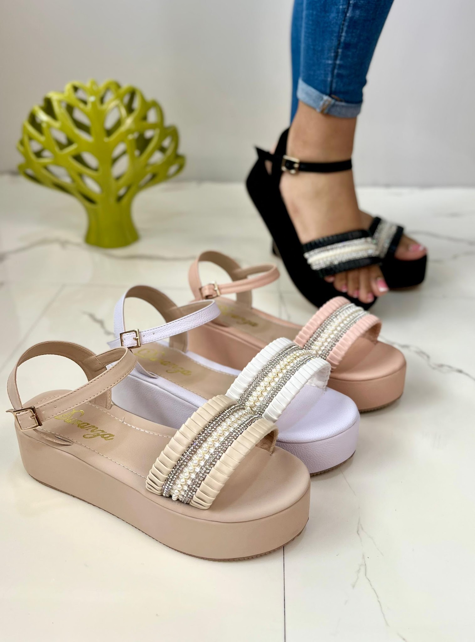 Duranza Blush Pearl Pearl-Detail Platform Shoes — Pink