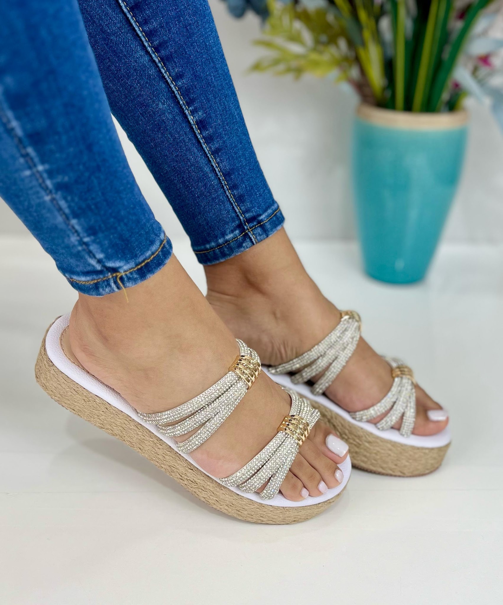 Most Wanted Silver Shore Clogs — Silver