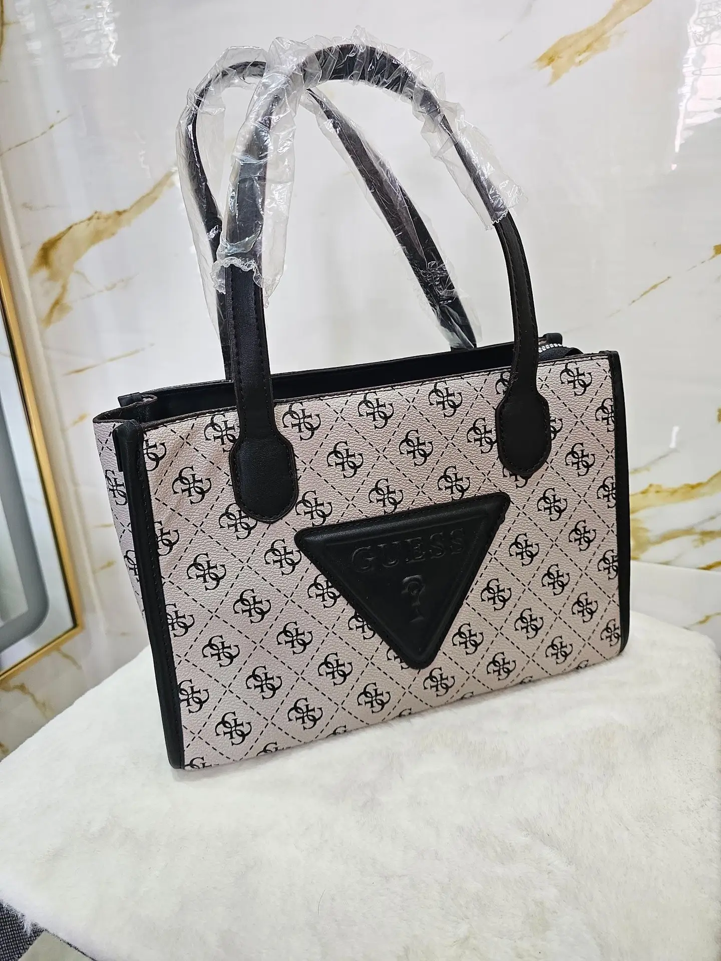 GUESS City Carry Tote Bag — Brown